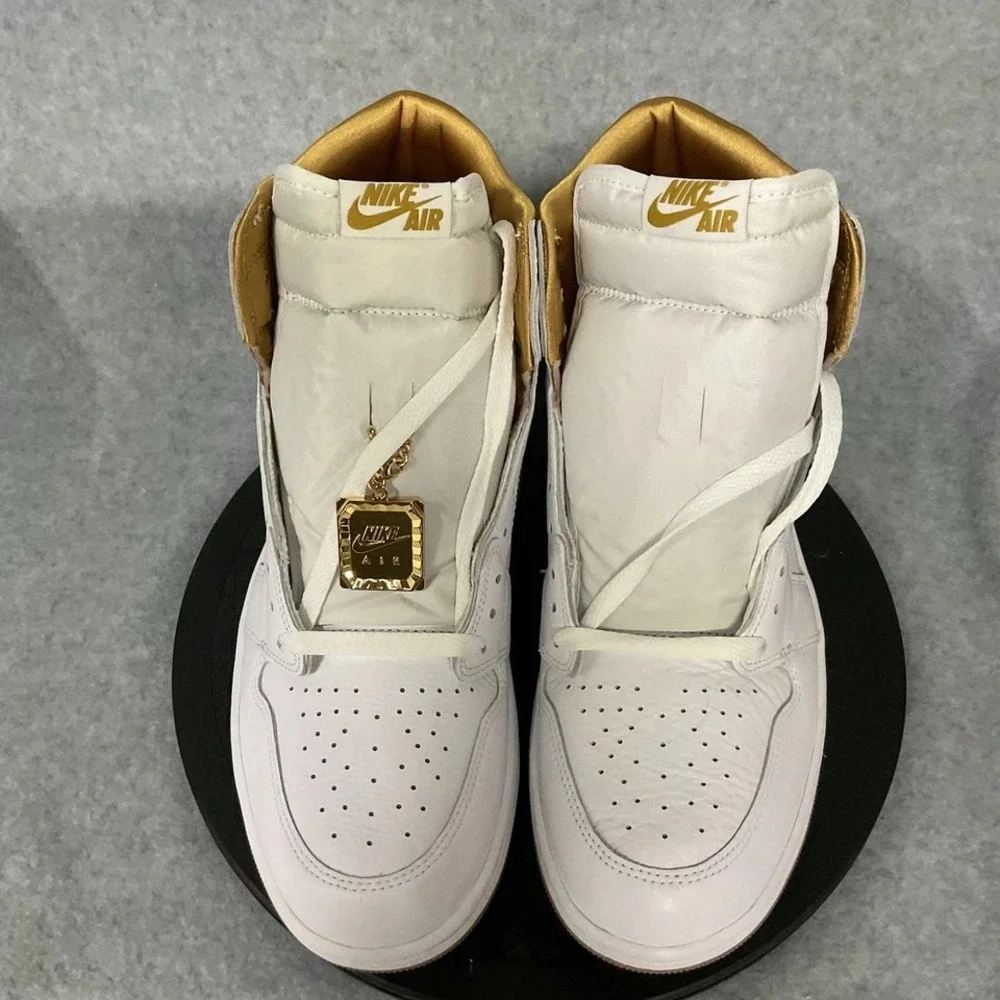 NIKE AIR JORDAN 1 OG METALLIC GOLD HIGH 12.5 WOM FD2596-107 NWOB